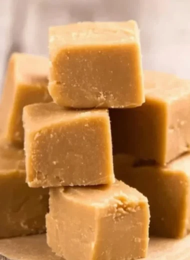 Delicious easy peanut butter fudge ready to be enjoyed.